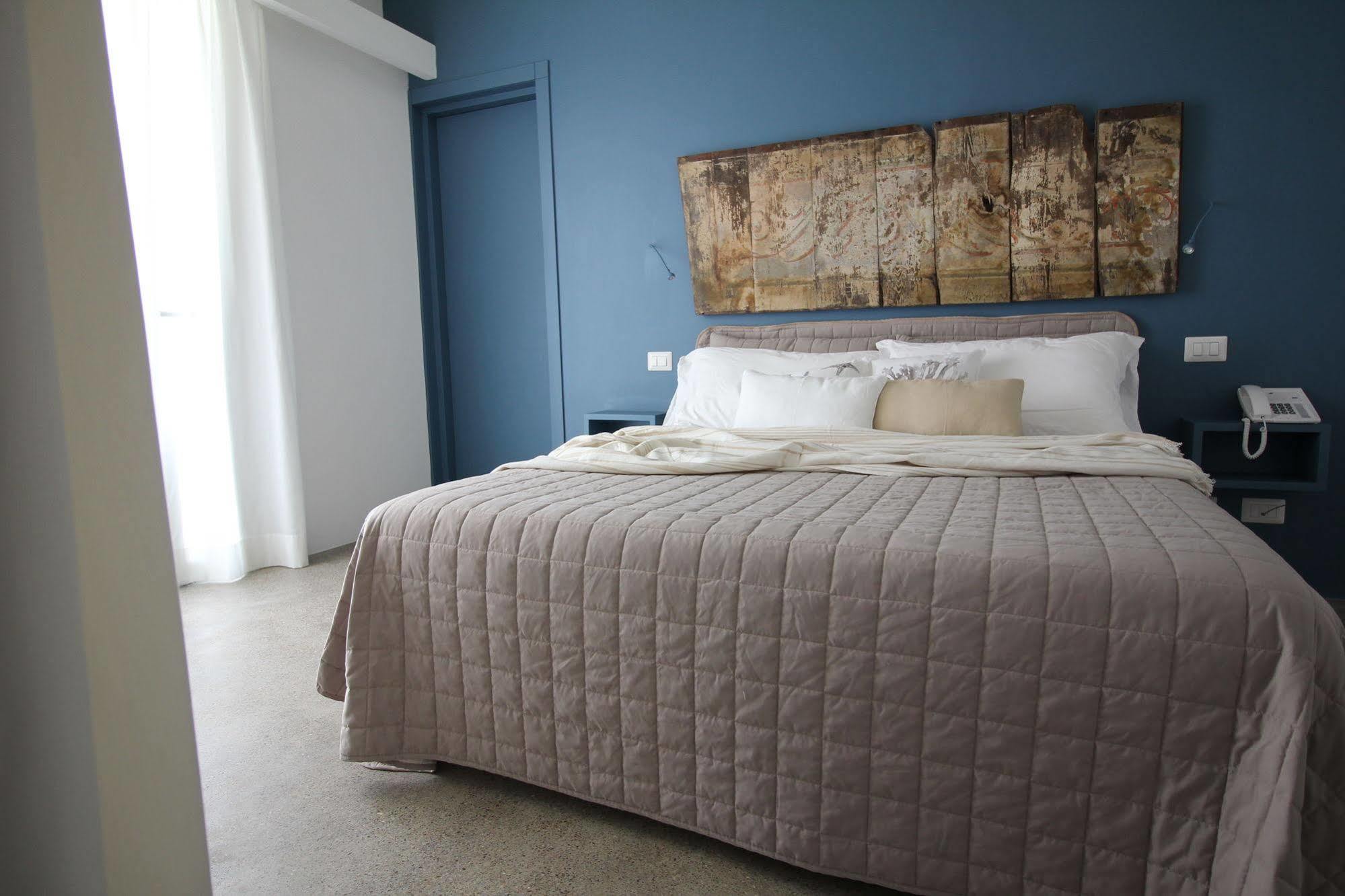 Hotel Intorno Al Fico Fiumicino Luaran gambar